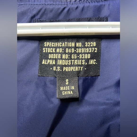 Alpha Industries lightweight Jacket - Picture 3 of 4